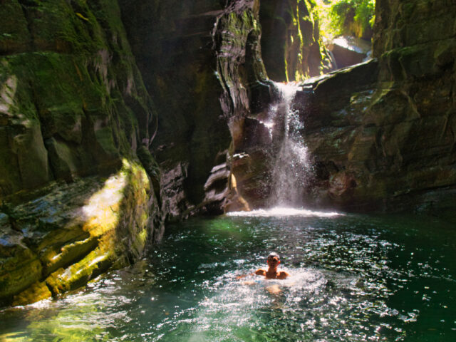 La Fuente del Jaguar, Pozo del Tapir y Cañón de los Loros